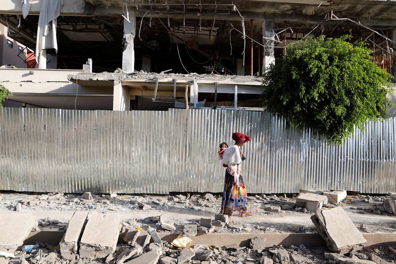Etiopia, civili adulti e bambini uccisi ad Axum in un nuovo bombardamento aereo in Tigray